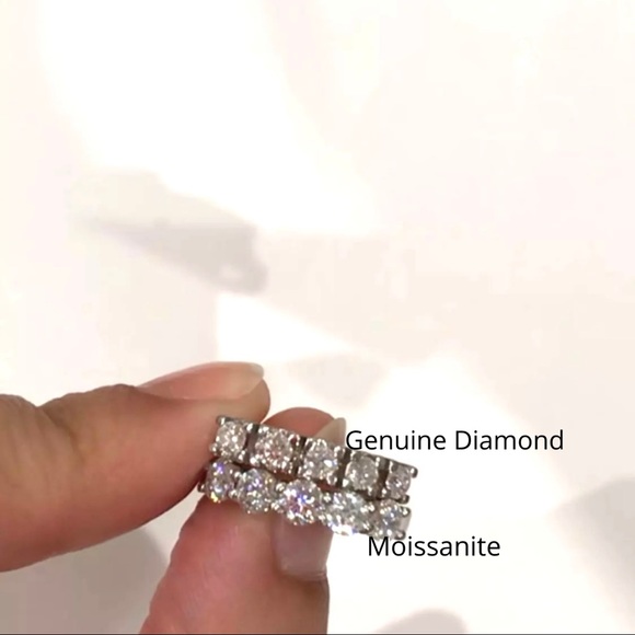 Jewelry - ( Mallory) Absolutely sensational genuine Moissanite …